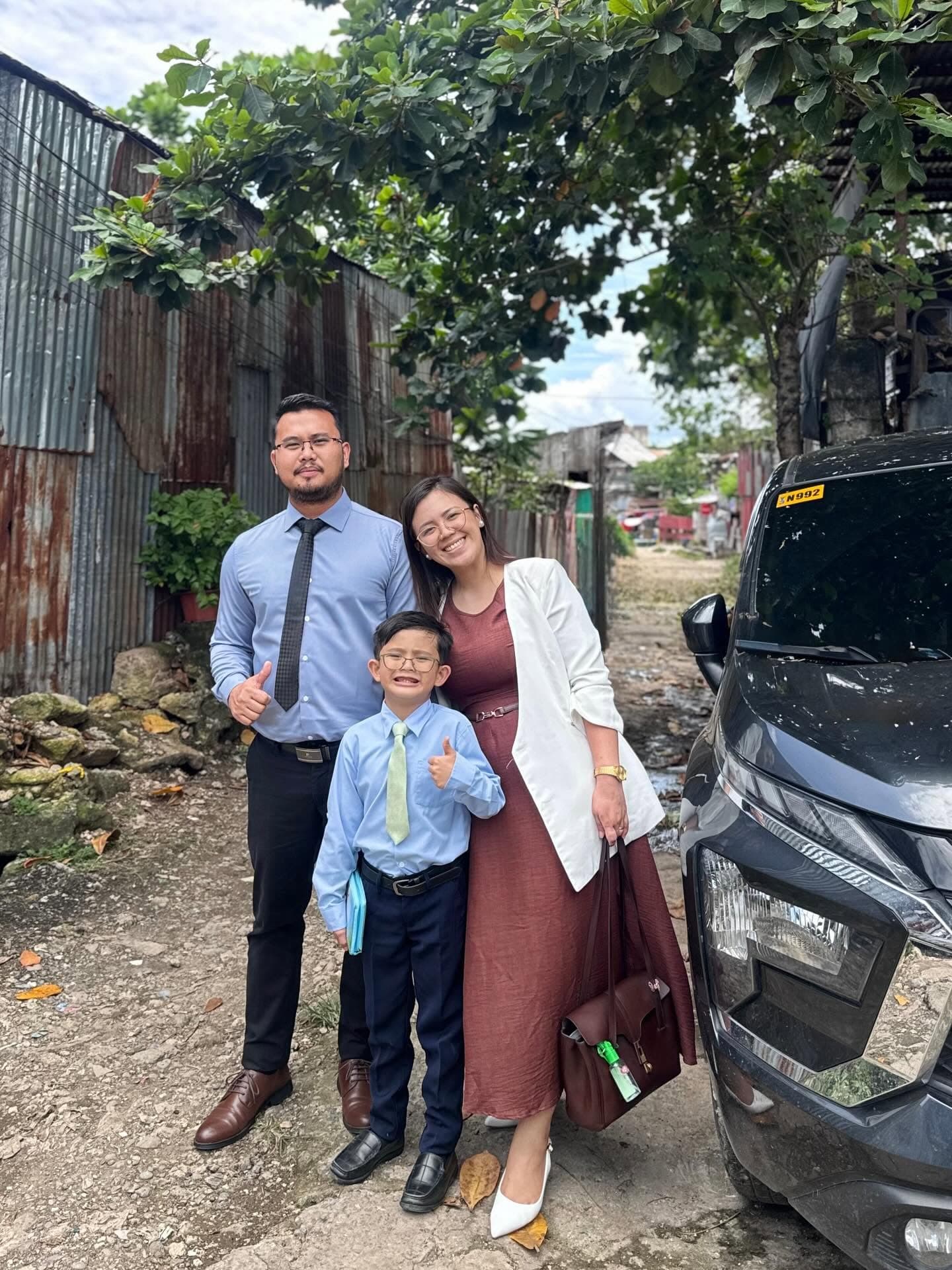 Jomar with family